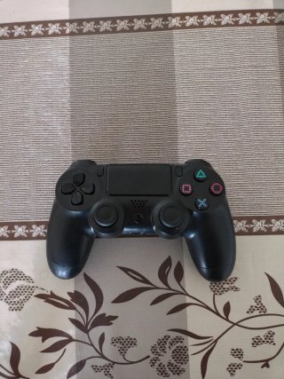 Consola PS4 Slim 500GB Nera con Garanzia