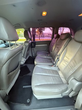 KIA Carnival 2011