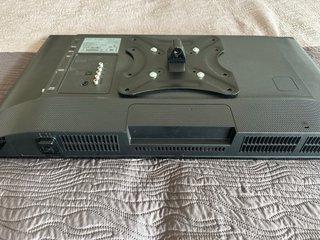 Televisor Samsung Negro modelo UE32M4005AW