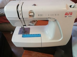 Máquina de coser Alfa 639