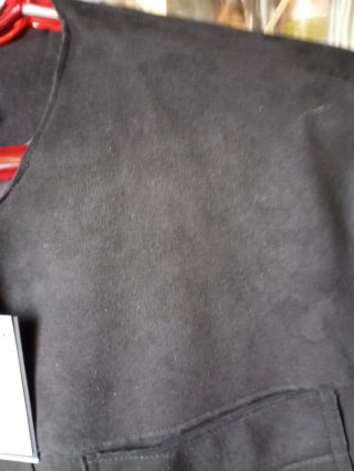 Chaqueta negra Cortefiel con etiqueta. Tipo ante