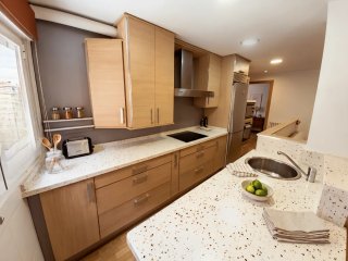 Apartamento en Venta, Reformado y Amueblado.