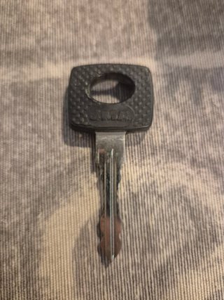 Clausor Mercedes W107 W126 con llave