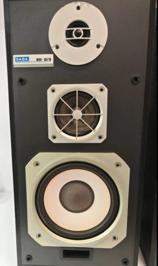 Altavoces SABA AM-1070 HiFi