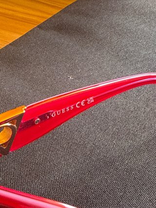 Gafas de Sol Guess Rosas y Doradas