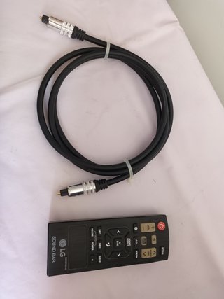 Barra de Sonido y Subwoofer LG Negro
