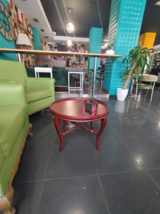Mesita auxiliar vintage de madera
