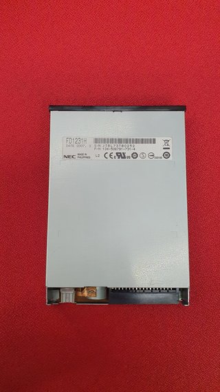 Disquetera NEC FD1231H Negra