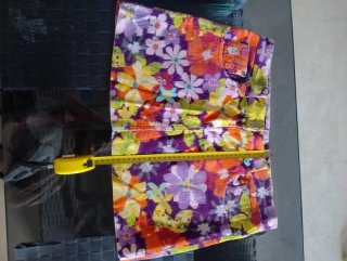 Minifalda de pana estampada