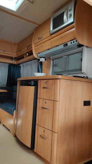 Caravana Saphir 410