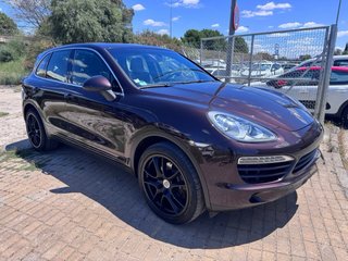 Porsche Cayenne 2014 libro completo de revision
