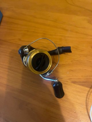 Carrete Pesca Shimano FX 2500