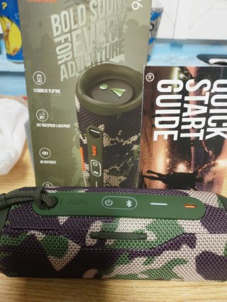 JBL Flip 6 Altavoz Bluetooth Camuflaje