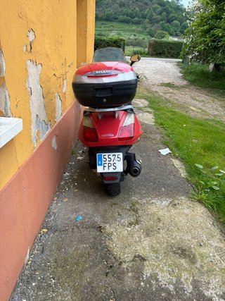 Aprilia Atlantic 125 Roja