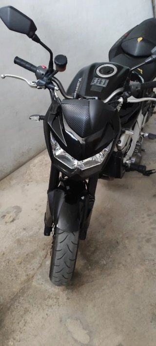 Kawasaki Z750 Negra