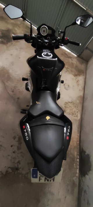 Kawasaki Z750 Negra