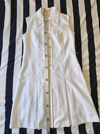 Vestido camisero blanco sin mangas