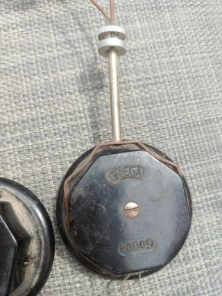 Auriculares Vintage Omega 2000Ω