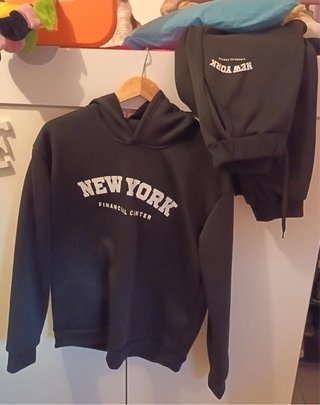 Tuta felpata ragazzo New York misura S/16 anni
