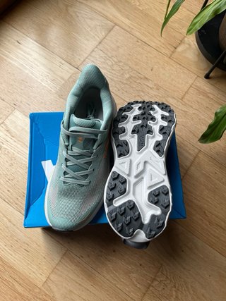 Hoka Challenger 8 Naranja/Verde Azulado