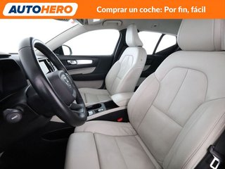 Volvo XC40 1.5 T5 Plug-in Hybrid 2WD Momentum