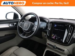 Volvo XC40 1.5 T5 Plug-in Hybrid 2WD Momentum