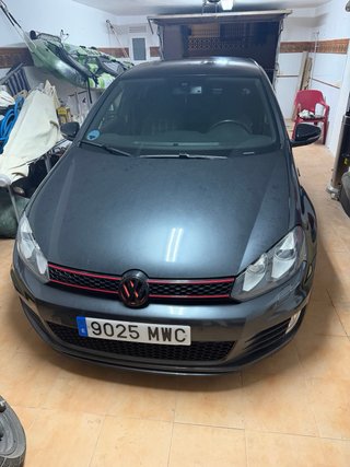 Volkswagen Golf GTI DSG