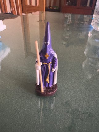 Figura Nazareno Morado