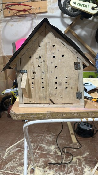 Hotel de insectos polinizadores