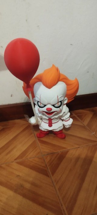 Figura Pennywise con Globo Rojo
