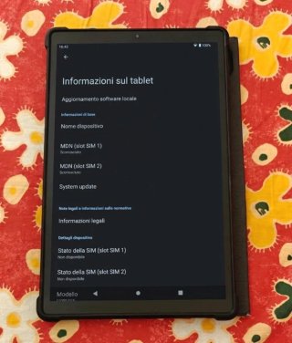 Tablet Android + tastiera (kit completo)