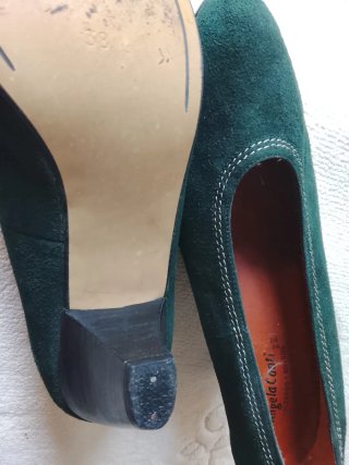 Zapatos de piel y antelina verde botella