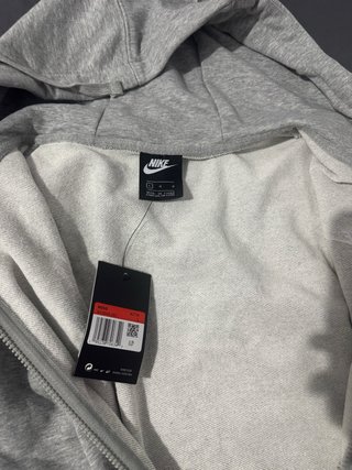Chaqueta Nike Gris con Cremallera