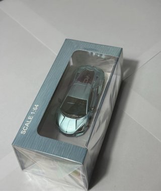 Lamborghini Revuelto 1:64 YJ model