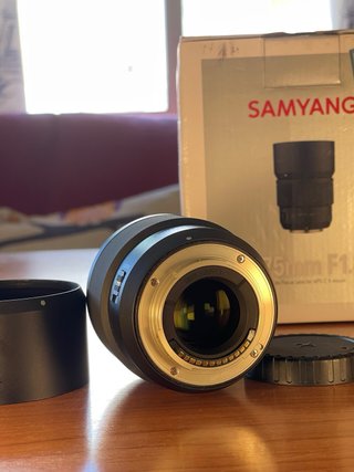 Samyang AF 75mm F1.8 Fujifilm X