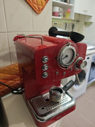 Cafetera Retro Roja Qilive