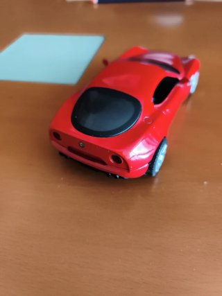 Alfa Romeo 8C Competizione 2007 escala 1:32