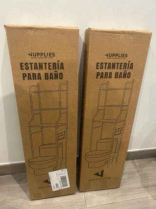 Estantería para baño sobre inodoro