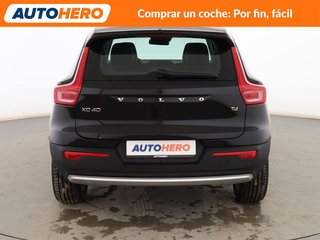 Volvo XC40 2.0 T4 Momentum 2WD