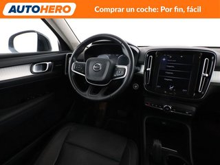 Volvo XC40 2.0 T4 Momentum 2WD