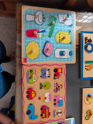 Set di puzzle in legno per bambini