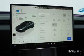 Tesla Model 3 RWD