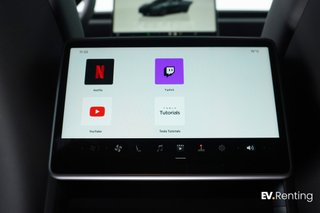 Tesla Model 3 RWD