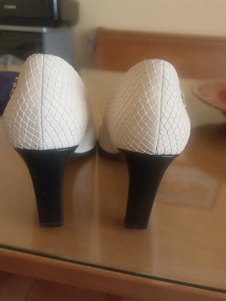 Zapatos Menbur Talla 38 Beige/Blanco