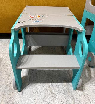 Torre aprendizaje convertible en mesa