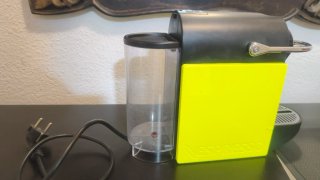 Cafetera Nespresso color pistacho