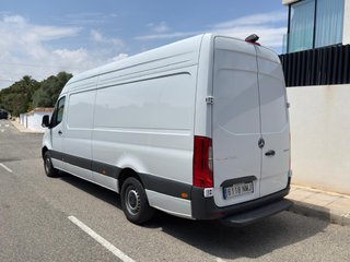 Mercedes-Benz Sprinter 2025