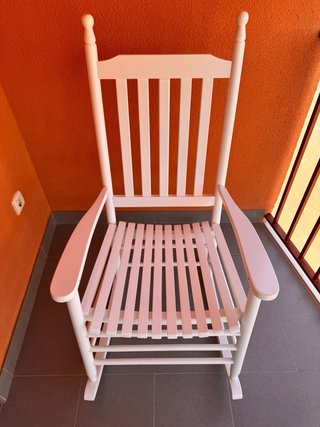 Silla Mecedora Blanca lacada