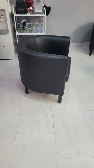 2 sillones polipiel negra como nuevos