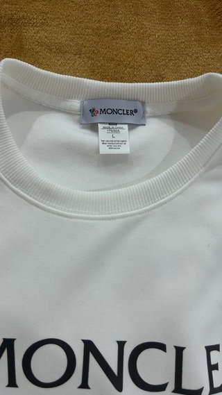 Camisola Moncler Branca - Tamanho M